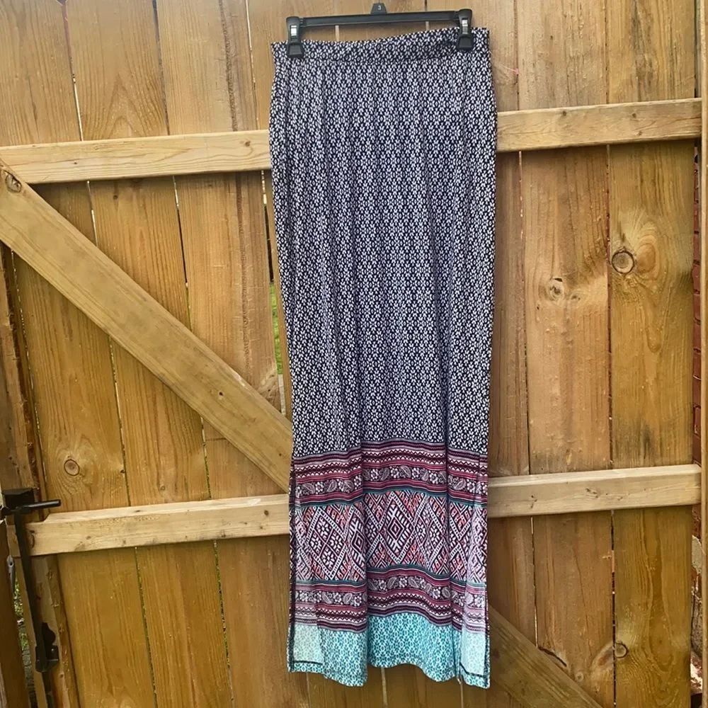 No comment skirt sz. L